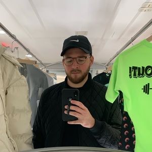 Meet your Posher, Clay